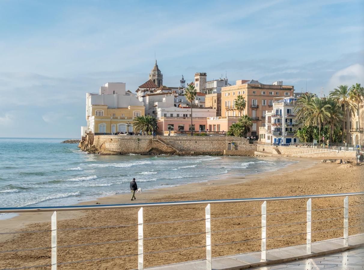 Sant Sebastia Moderno Apartamento A 100 Metros De La Playa Sitges Bagian luar foto