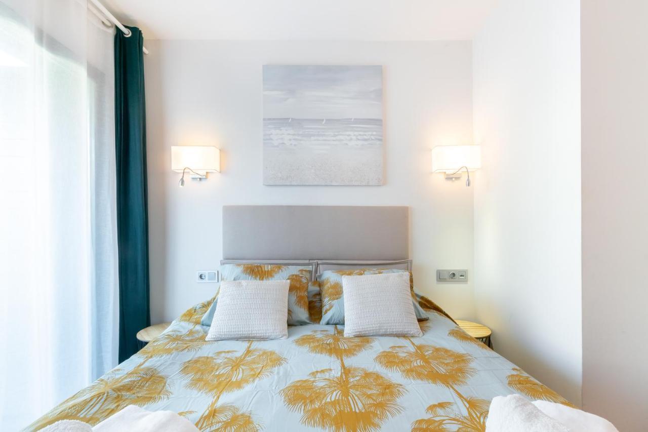 Sant Sebastia Moderno Apartamento A 100 Metros De La Playa Sitges Bagian luar foto